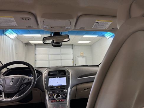 Used 2017 Lincoln MKZ Select w/ Select Plus Package image 22