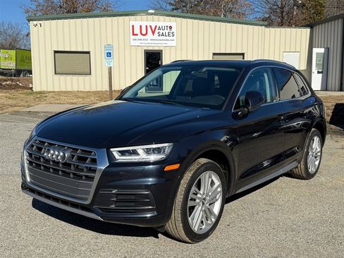 Used 2018 Audi Q5 2.0T Premium Plus w/ Premium Plus Package image 1