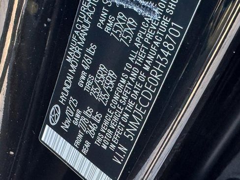 Used 2024 Hyundai Tucson Limited image 29