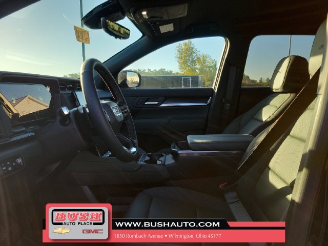 New 2027 GMC Terrain AT4 w/ Convenience Package III AWD/4WD image 15