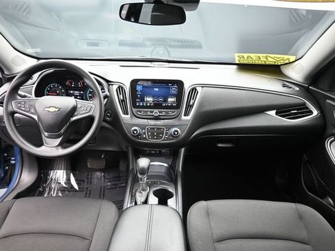 Used 2024 Chevrolet Malibu LT FWD image 43