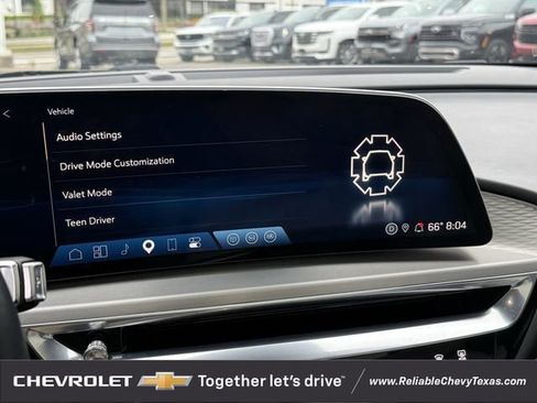 Used 2024 Cadillac Lyriq Luxury w/ LPO, Floor Liner Package RWD image 18