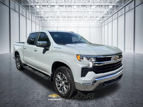 Used 2024 Chevrolet Silverado 1500 LT AWD/4WD image 23