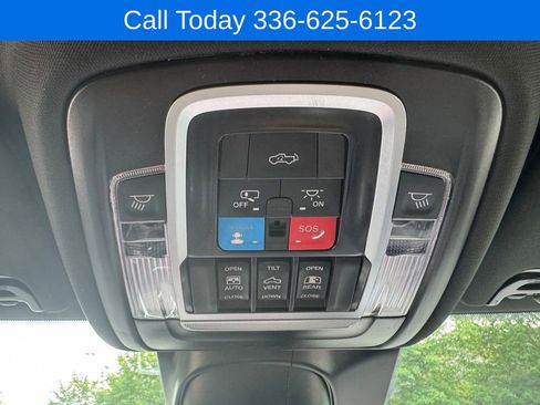 New 2025 RAM 2500 Laramie AWD/4WD image 33