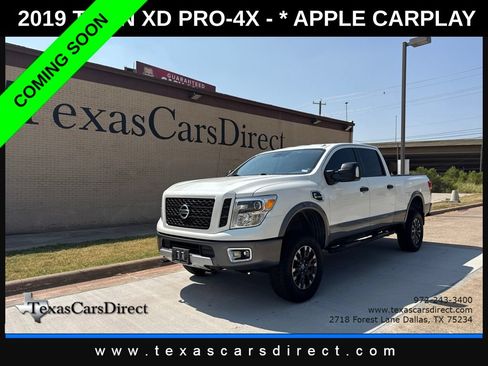 Used 2019 Nissan Titan PRO-4X AWD/4WD image 1