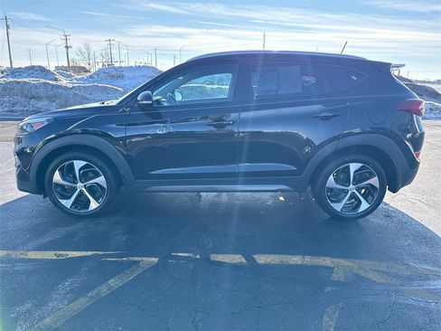 Used 2016 Hyundai Tucson Sport image 7