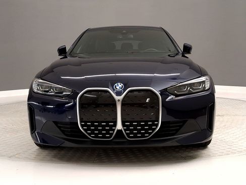 Used 2023 BMW i4 eDrive35 w/ Premium Package RWD image 4
