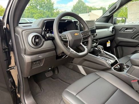 New 2026 Chevrolet Colorado LT w/ LT Convenience Package AWD/4WD image 13