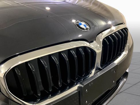 Certified 2023 BMW 530i xDrive w/ Premium Package AWD/4WD image 31