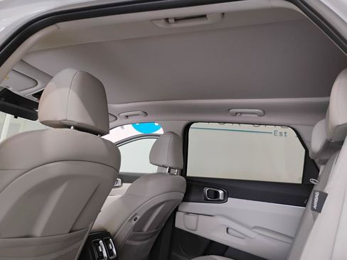 Used 2025 Kia Sorento S w/ Panoramic Sunroof Package FWD image 40