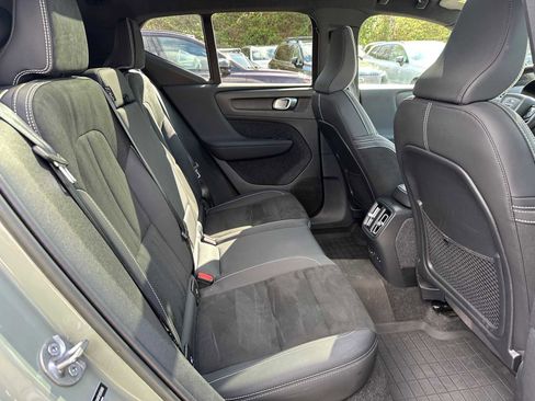 Certified 2023 Volvo XC40 Recharge Ultimate w/ Protection Package Premier AWD/4WD image 13