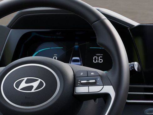 New 2026 Hyundai Elantra SEL Sport FWD image 31