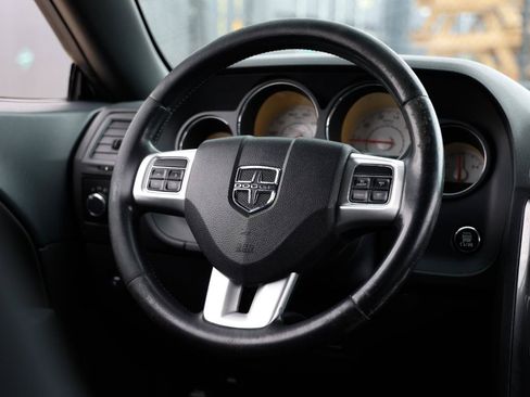 Used 2013 Dodge Challenger SXT RWD image 26