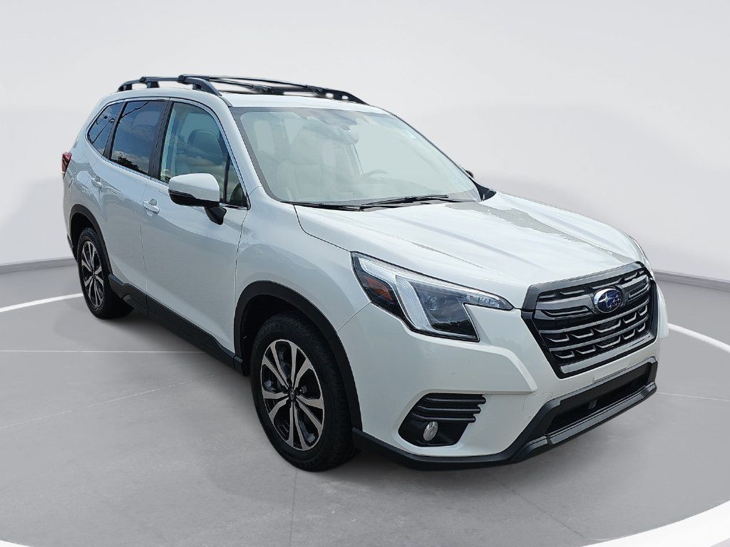 Used 2023 Subaru Forester Limited w/ Popular Package #2 AWD/4WD image 3