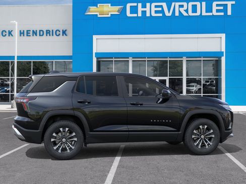 New 2026 Chevrolet Equinox LT w/ Safety and Technology Package image 7