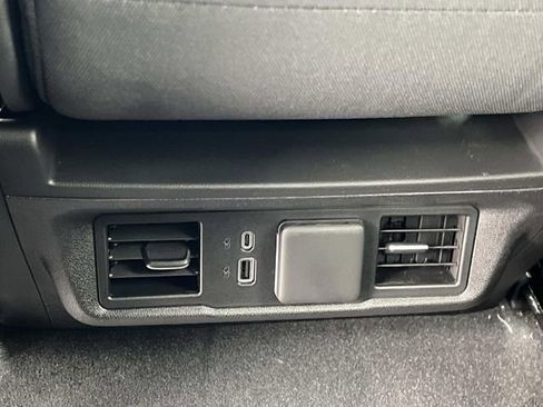 New 2026 GMC Sierra 1500 Elevation image 11