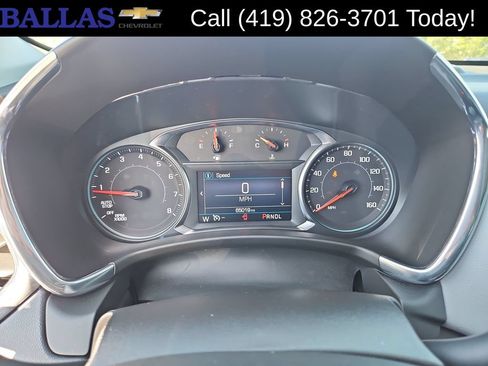 Certified 2022 Chevrolet Equinox LS w/ LS Convenience Package AWD/4WD image 11
