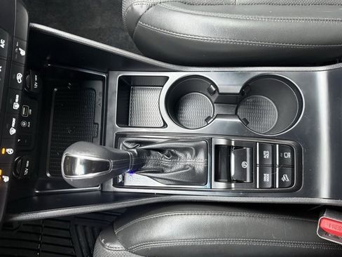 Used 2020 Hyundai Tucson Limited image 25