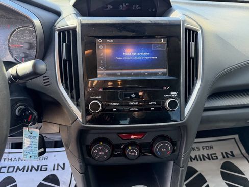 Used 2019 Subaru Impreza 2.0i Premium image 21