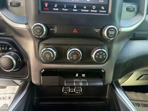 Used 2021 RAM 1500 Big Horn AWD/4WD image 20