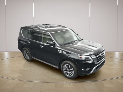 Certified 2023 Nissan Armada SL w/ Cargo Package AWD/4WD image 36