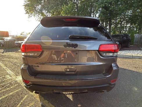 Used 2014 Jeep Grand Cherokee Altitude image 5