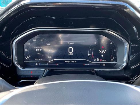 Used 2025 GMC Sierra 1500 SLT image 14