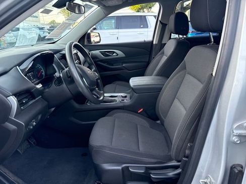 Certified 2021 Chevrolet Traverse LS image 9