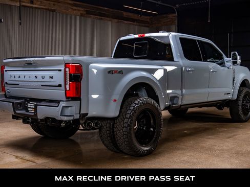 Used 2026 Ford F450 Platinum w/ Platinum Plus Package image 10