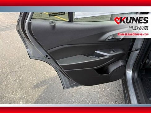 New 2026 Chevrolet Trax RS w/ Driver Confidence Package image 15