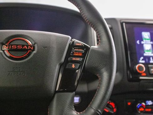 Used 2022 Nissan Frontier PRO-4X w/ Technology Package image 51