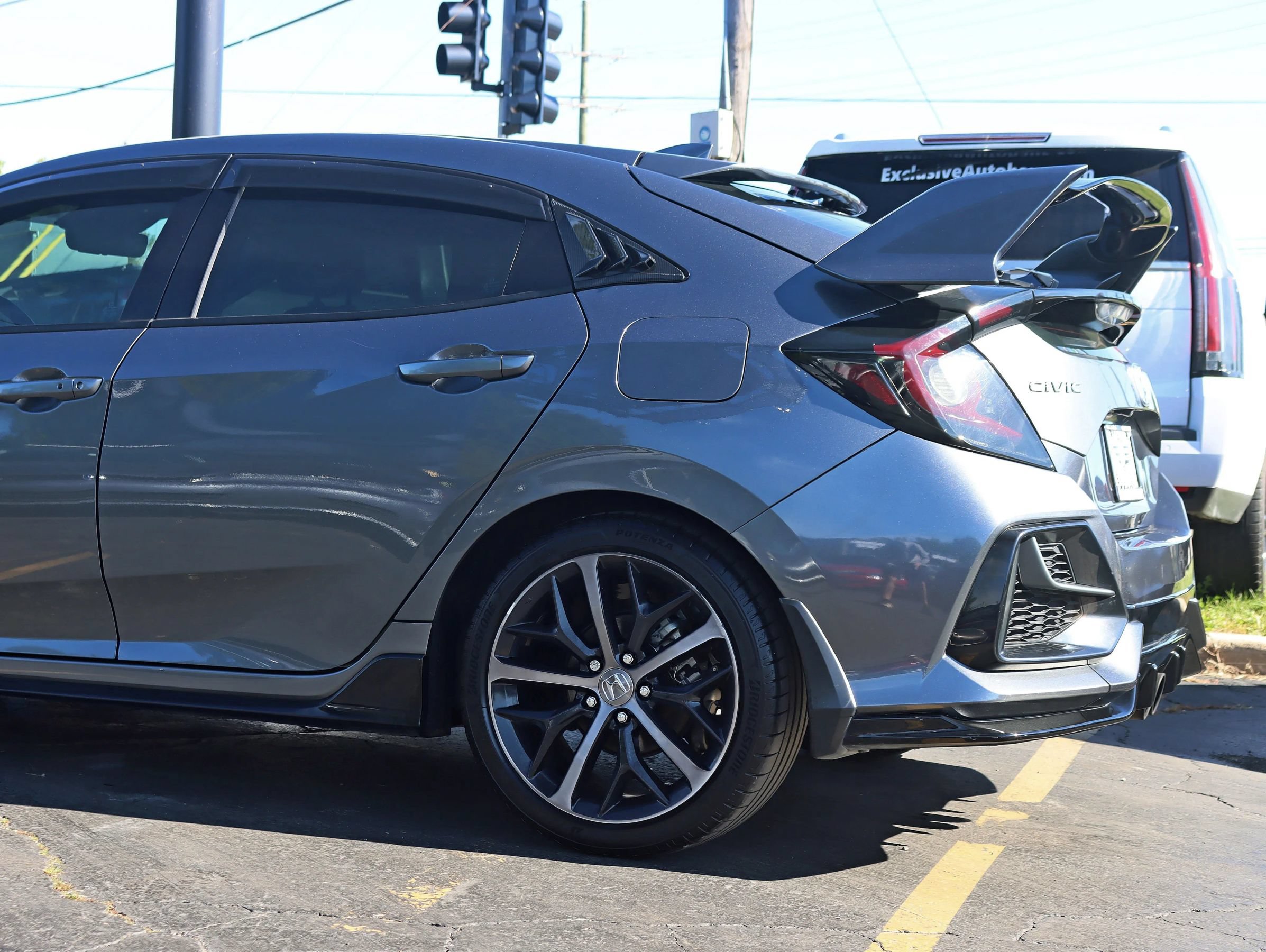Used 2021 Honda Civic Sport Touring image 11