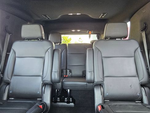 Used 2021 Chevrolet Tahoe LT w/ LT Signature Package AWD/4WD image 26