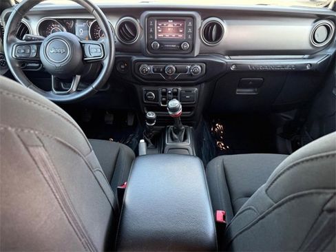 Used 2020 Jeep Wrangler Unlimited Sport S image 11