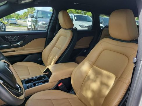 Certified 2022 Lincoln Corsair Reserve w/ Elements Package FWD image 11