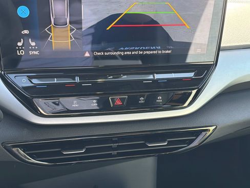 Certified 2023 Volkswagen ID.4 Pro RWD image 20