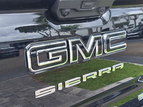 New 2026 GMC Sierra 1500 Elevation w/ Elevation Select Package image 8