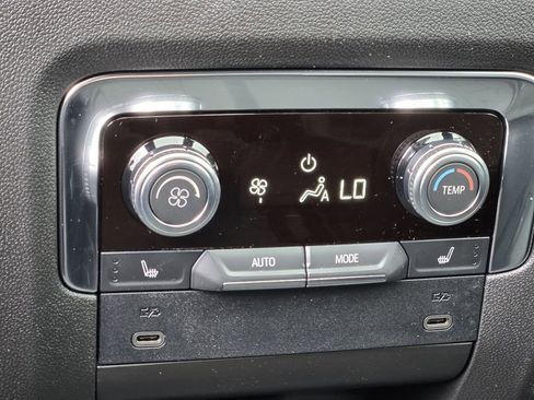 New 2026 GMC Yukon XL Denali AWD/4WD image 35