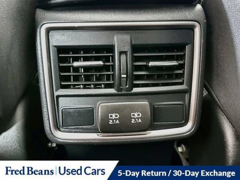 Used 2020 Subaru Forester Premium AWD/4WD image 30