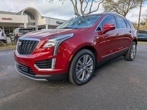 New 2026 Cadillac XT5 Premium Luxury image 2