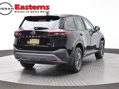 Used 2023 Nissan Rogue S AWD/4WD image 5