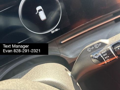 Used 2024 Kia Carnival SX image 5