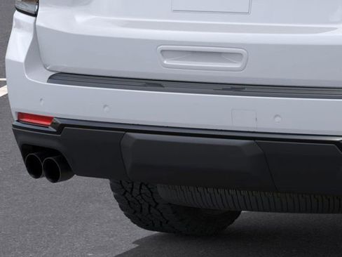 New 2026 Chevrolet Suburban Z71 w/ Comfort Package image 14