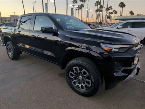 Used 2023 Chevrolet Colorado Z71 w/ Safety Package image 2