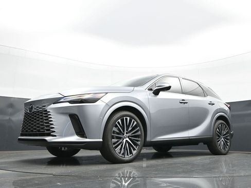 Used 2023 Lexus RX 350 Premium Plus w/ Cold Area Package FWD image 22