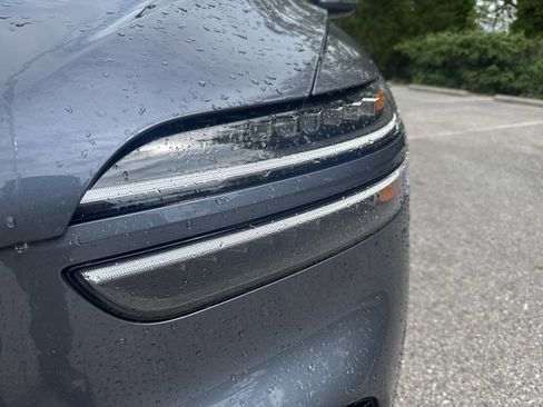 New 2026 Genesis GV70 2.5T Advanced AWD/4WD image 4