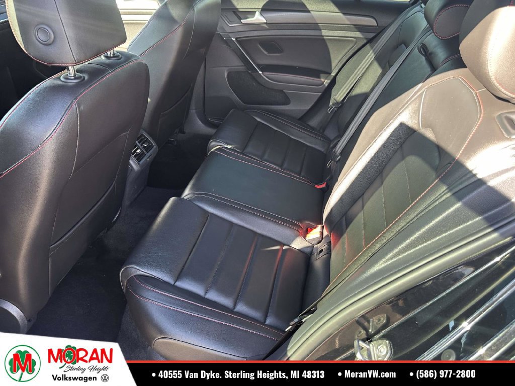 Used 2021 Volkswagen GTI SE FWD image 11