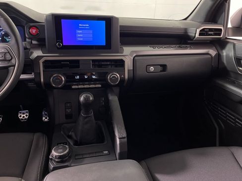 Certified 2025 Toyota Tacoma TRD Sport AWD/4WD image 15