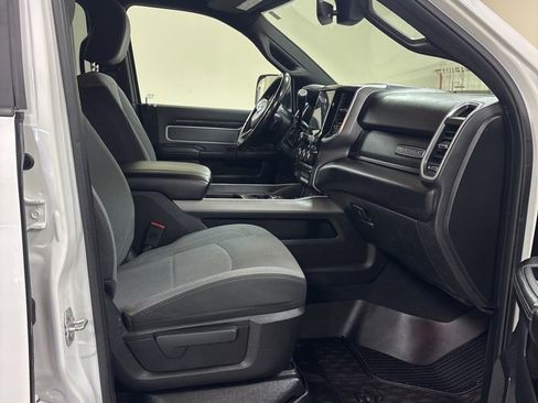 Used 2022 RAM 2500 Big Horn w/ Level C Equiment Group image 26