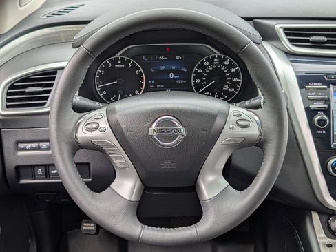 Used 2017 Nissan Murano SL w/ SL Technology Package FWD image 25